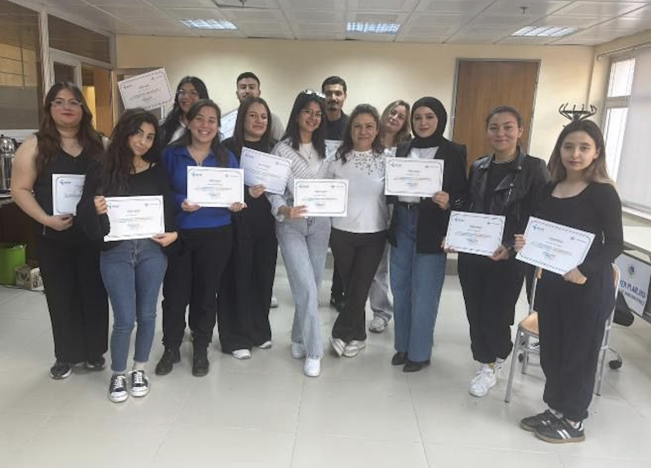 Öğrencilerimiz Üniversitemizin Kariyer Planlama Uygulama ve Merkezi'nin düzenlediği eğitime katıldı