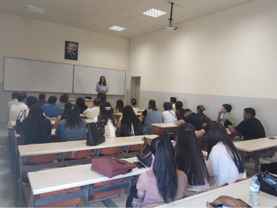 Aramıza yeni katılan birinci sınıf öğrencilerimizle uyum etkinliğini gerçekleştirdik