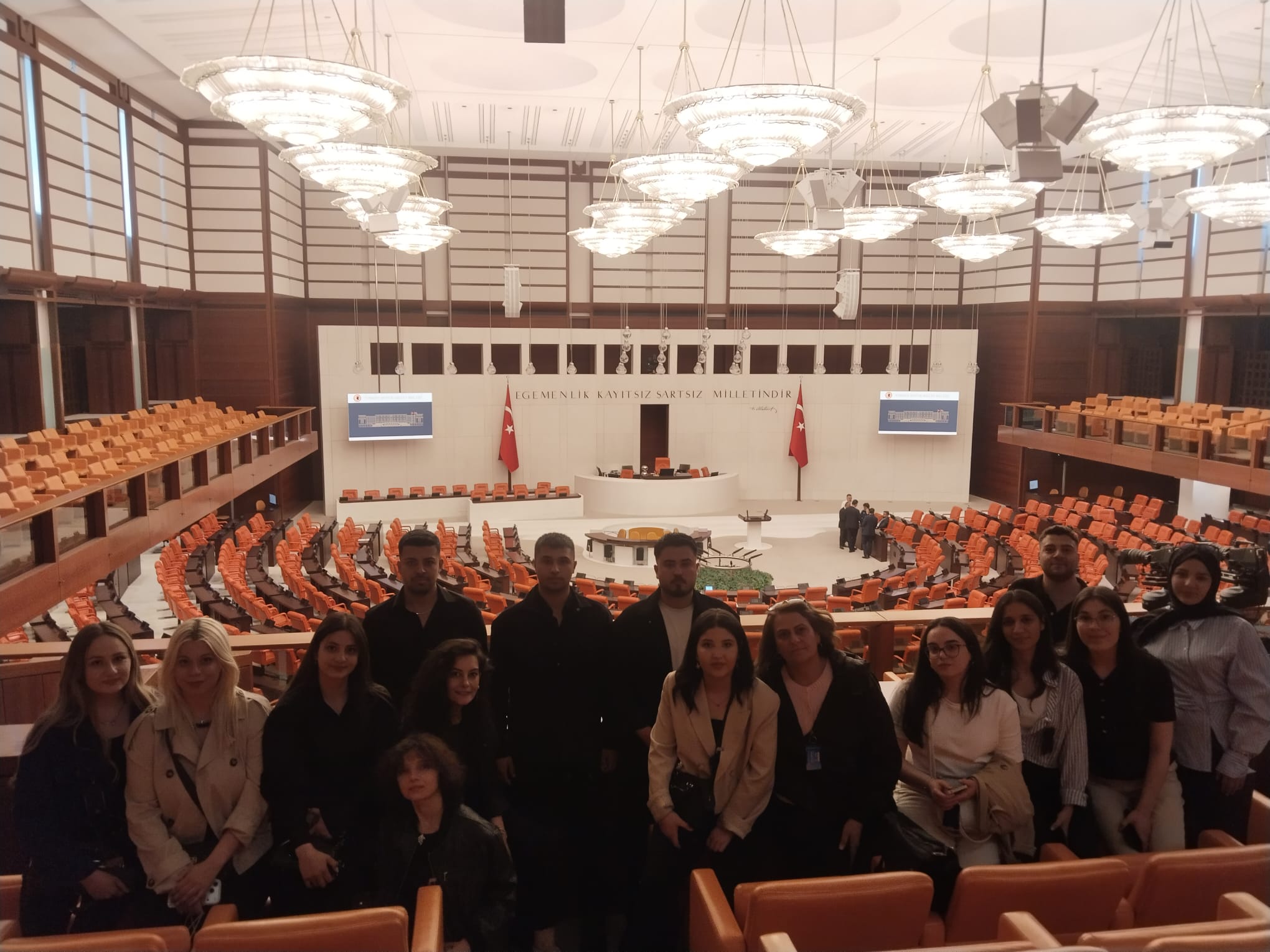 Son Sınıf Öğrencilerimiz Sosyal Politika Dersi Kapsamında TBMM'yi Ziyaret Etti!