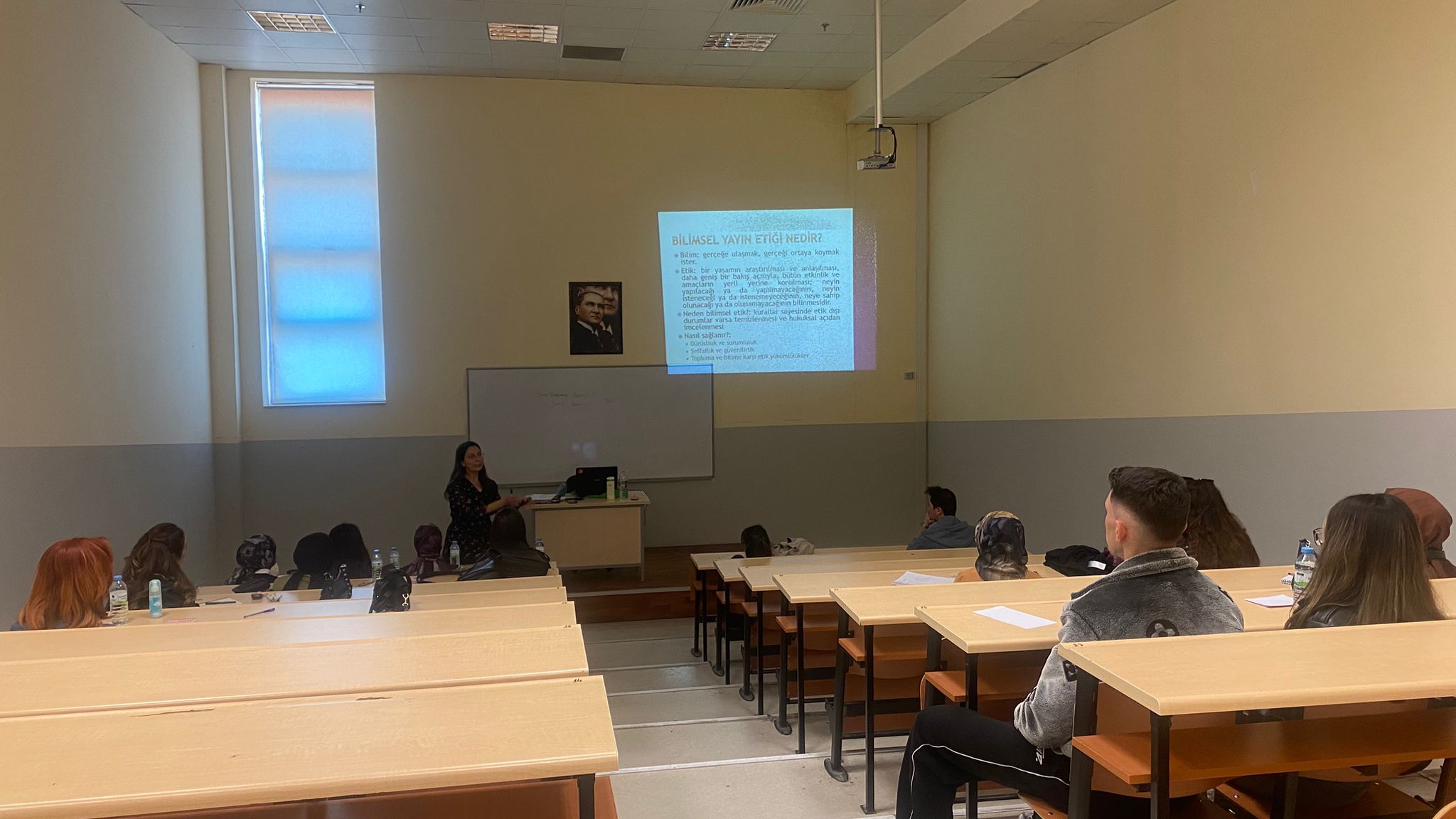 Bölümümüzde, Bilimsel Araştırmalarda Etik Konusunda Bilgilendirme Yapıldı!