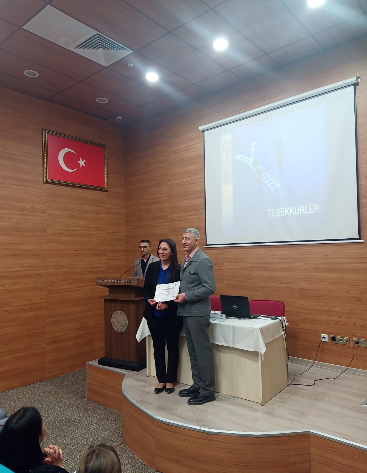 Dr. Öğr. Üyesi Gülçin CEBECİOĞLU, “Toplumun Temeli Aile Paneli”ne Konuşmacı Olarak Katıldı!