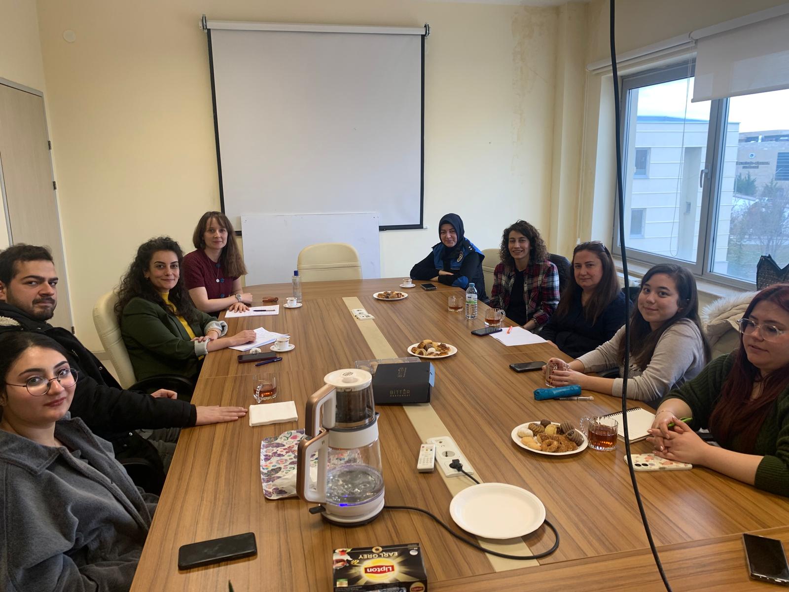 Paydaşlarımızla bir araya gelerek öğretim süreçlerine ilişkin önerilerini konuştuk